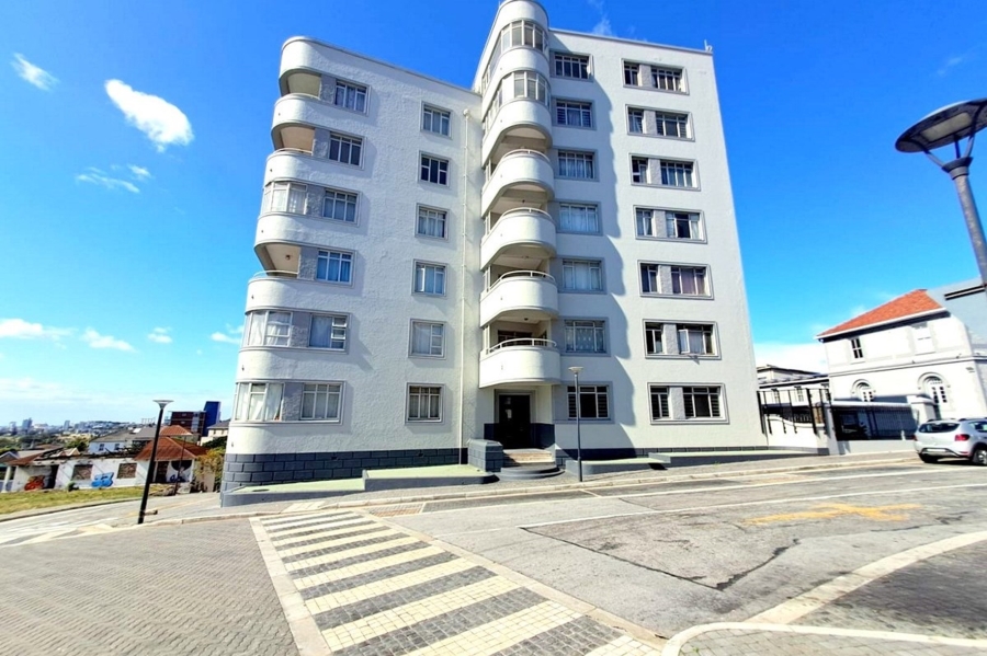 1 Bedroom Property for Sale in Port Elizabeth Central Eastern Cape